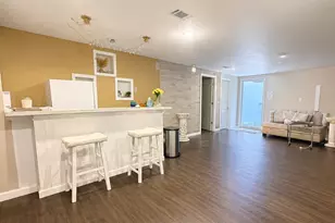 402 Thomas St, Perth Amboy, NJ 08861 - Photo 32