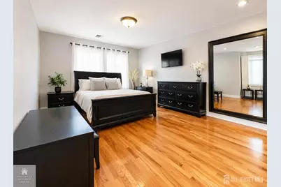 402 Thomas Street, Perth Amboy, NJ 08861 - Photo 16