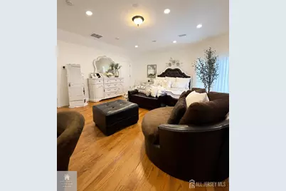 402 Thomas Street, Perth Amboy, NJ 08861 - Photo 10