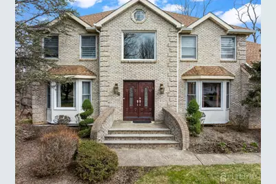 41 Addington Court, East Brunswick Township, NJ 08816 - Photo 2