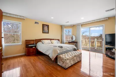 41 Addington Court, East Brunswick Township, NJ 08816 - Photo 18