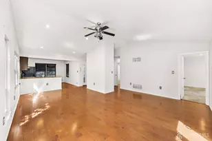 58 Beacon Pl, Robbinsville, NJ 08691 - Photo 12