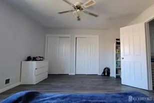 6101 N Oaks Blvd N, North Brunswick Township, NJ 08902 - Photo 6