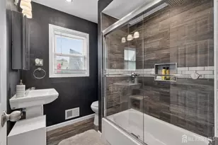 28 Wagner St, Fords, NJ 08863 - Photo 18