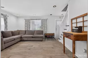 28 Wagner St, Fords, NJ 08863 - Photo 6