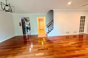 12 Dogwood Dr, Edison, NJ 08820 - Photo 2