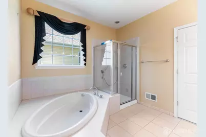 255 Spring Meadow Way, Monroe Township, NJ 08831 - Photo 16