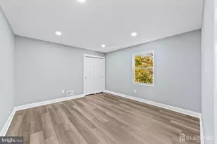 245 William St, Piscataway Township, NJ 08854 - Photo 8