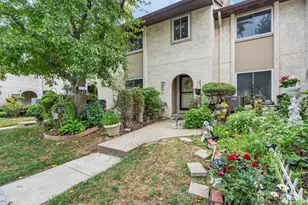 168 Thoreau Dr, Plainsboro Township, NJ 08536 - Photo 2