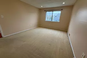 1302 Edison Glen Terrace, Edison, NJ 08837 - Photo 18