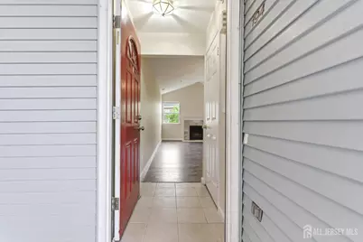 194 Bexley Lane, Piscataway Township, NJ 08854 - Photo 4