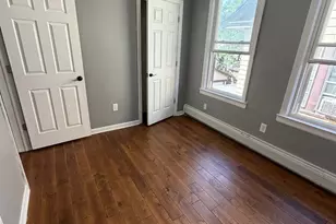 1056 Hunterdon St, Newark, NJ 07112 - Photo 10