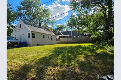 98 Craske Street, Woodbridge Township, NJ 07095 - Photo 22