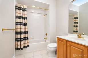 30 Severn Way, Monroe Township, NJ 08831 - Photo 16