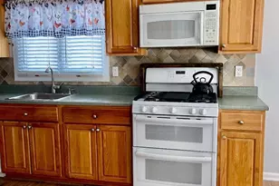 1859 W 5th Street W, Piscataway Township, NJ 08854 - Photo 20
