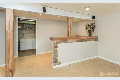 64 Pinho Avenue, Carteret, NJ 07008 - Photo 18