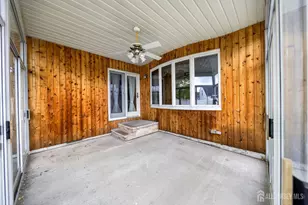 95 Pine St, Iselin, NJ 08830 - Photo 8