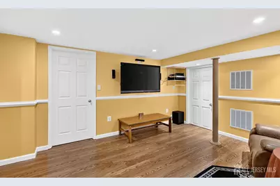 30 N Hamilton Lane, Plainsboro Township, NJ 08536 - Photo 28