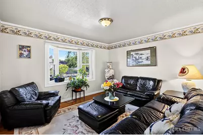 30 N Hamilton Lane, Plainsboro Township, NJ 08536 - Photo 6