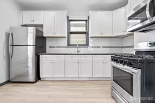 211 N 13th St, Newark, NJ 07107 - Photo 4