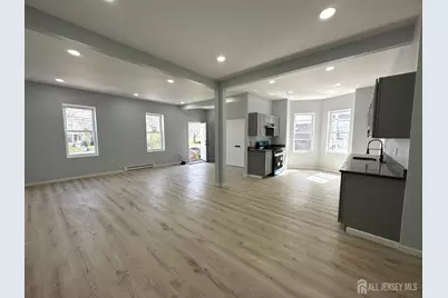 1109 W State Street, Trenton, NJ 08618 - Photo 12