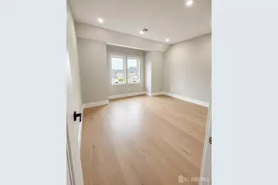 10 Charles Street, Edison, NJ 08820 - Photo 16