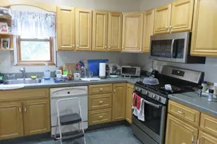 12 Tonlyn Pl, Sewaren, NJ 07077 - Photo 2