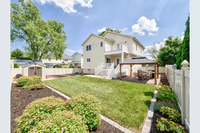 100 Trieste Street, Iselin, NJ 08830 - Photo 34