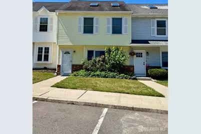 121 Joan Court, Jackson, NJ 08527 - Photo 2