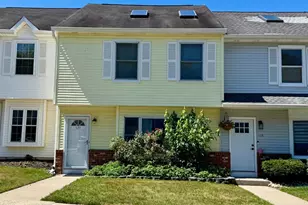 121 Joan Ct, Jackson, NJ 08527 - Photo 2