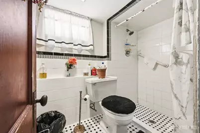 12 Linden Street, Woodbridge Township, NJ 08863 - Photo 24