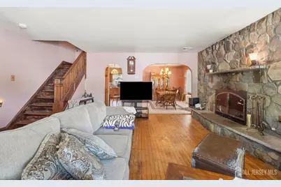 12 Linden Street, Woodbridge Township, NJ 08863 - Photo 8