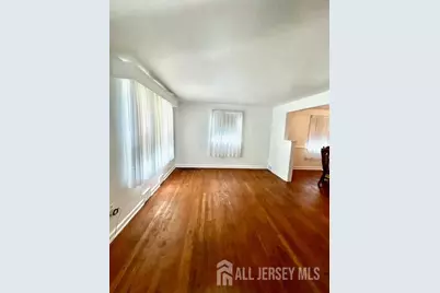 220 Penfield Place, Dunellen, NJ 08812 - Photo 4
