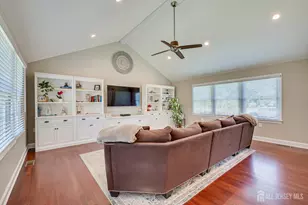 25 Irving Ave, Metuchen, NJ 08840 - Photo 14