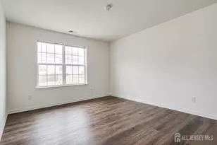 517 Waterford Dr, Edison, NJ 08817 - Photo 12
