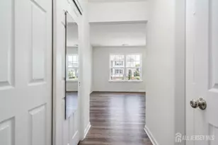 517 Waterford Dr, Edison, NJ 08817 - Photo 10