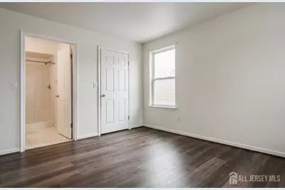 517 Waterford Drive, Edison, NJ 08817 - Photo 14