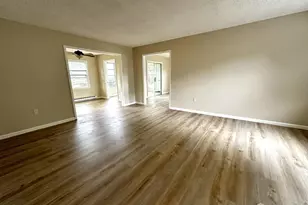 242 Marblehead Ln, Monroe Township, NJ 08831 - Photo 14
