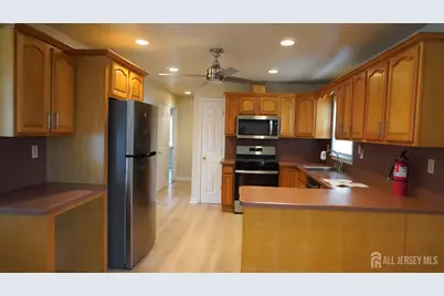74 Warner Street, Fords, NJ 08863 - Photo 4