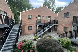 316 Meadow Woods Ln, Lawrence Township, NJ 08648 - Photo 4