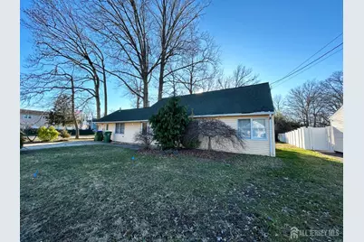 122 Vineyard Road, Edison, NJ 08817 - Photo 2