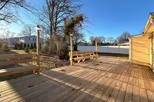 122 Vineyard Rd, Edison, NJ 08817 - Photo 4