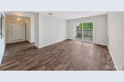 1313 Fernwood Court, New Brunswick, NJ 08901 - Photo 8