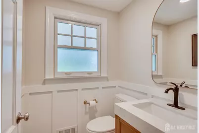 22 Spear Street, Metuchen, NJ 08840 - Photo 32