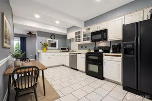 12 Anderson Ct, East Brunswick Township, NJ 08816 - Photo 6