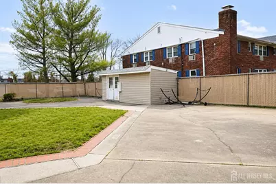 24 Woodedge Avenue #4, Edison, NJ 08817 - Photo 16