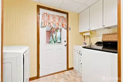 62 Pinho Avenue, Carteret, NJ 07008 - Photo 24