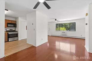816 Cricket Ln, Woodbridge Township, NJ 07095 - Photo 10