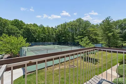 816 Cricket Lane, Woodbridge Township, NJ 07095 - Photo 14
