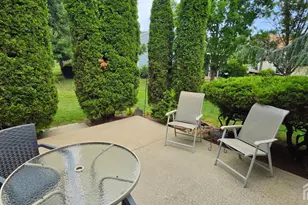 4 Wingate Ct, Monroe Township, NJ 08831 - Photo 22